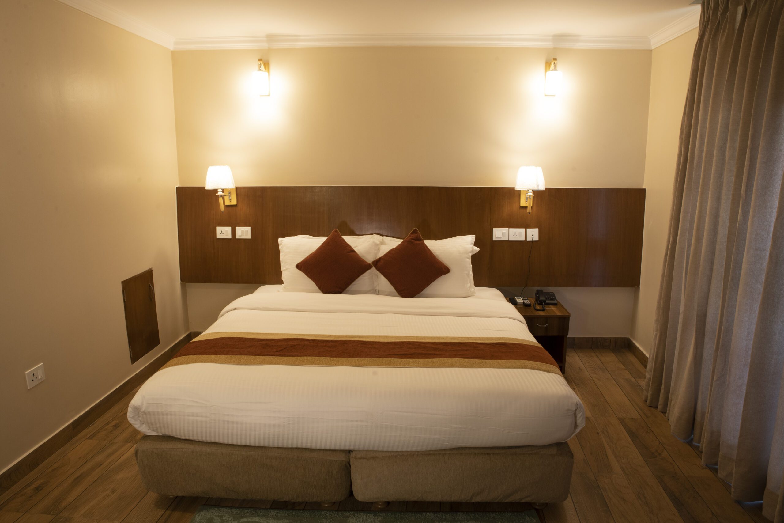 Room at Hotel Fewa Camp