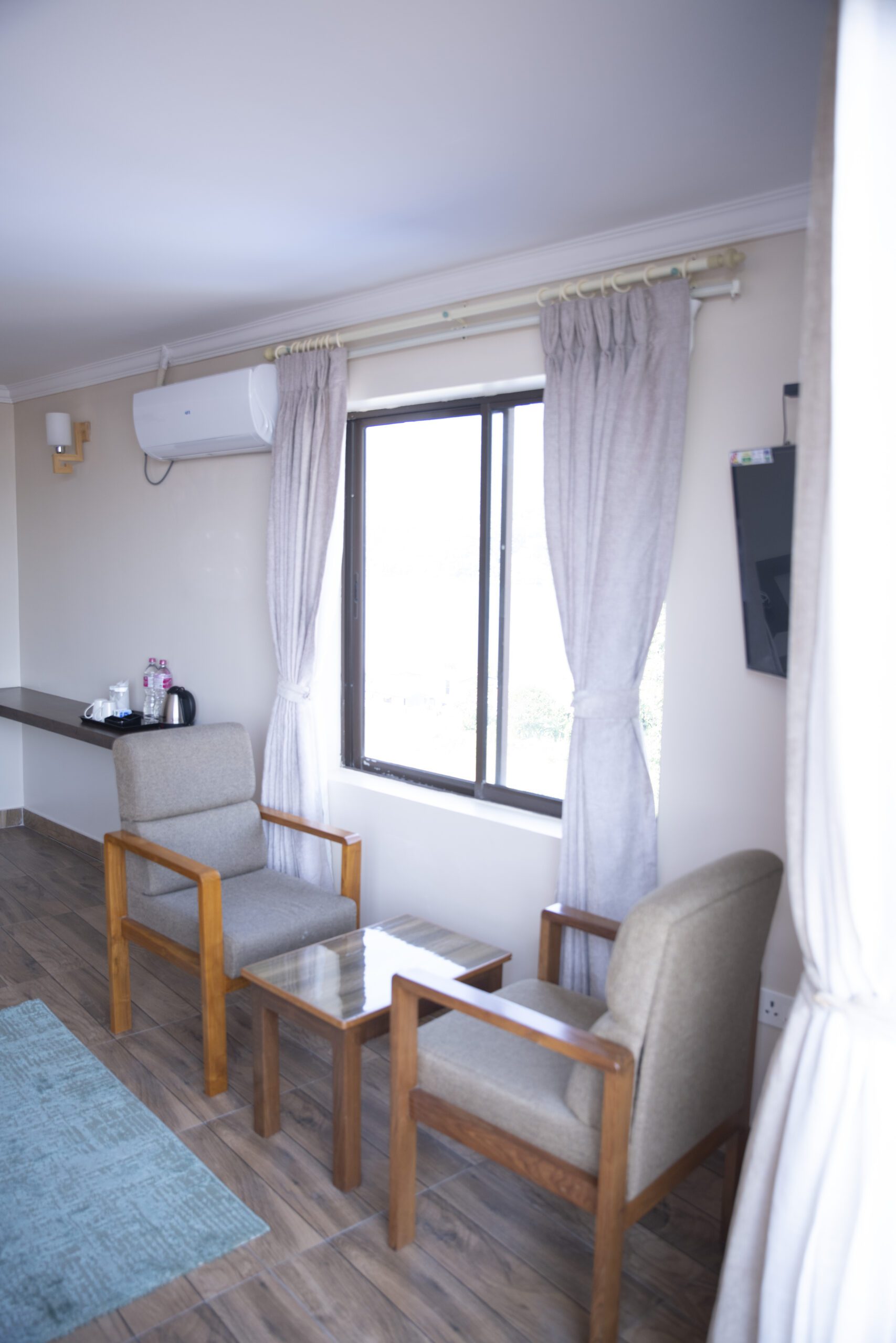 Room at Hotel Fewa Camp